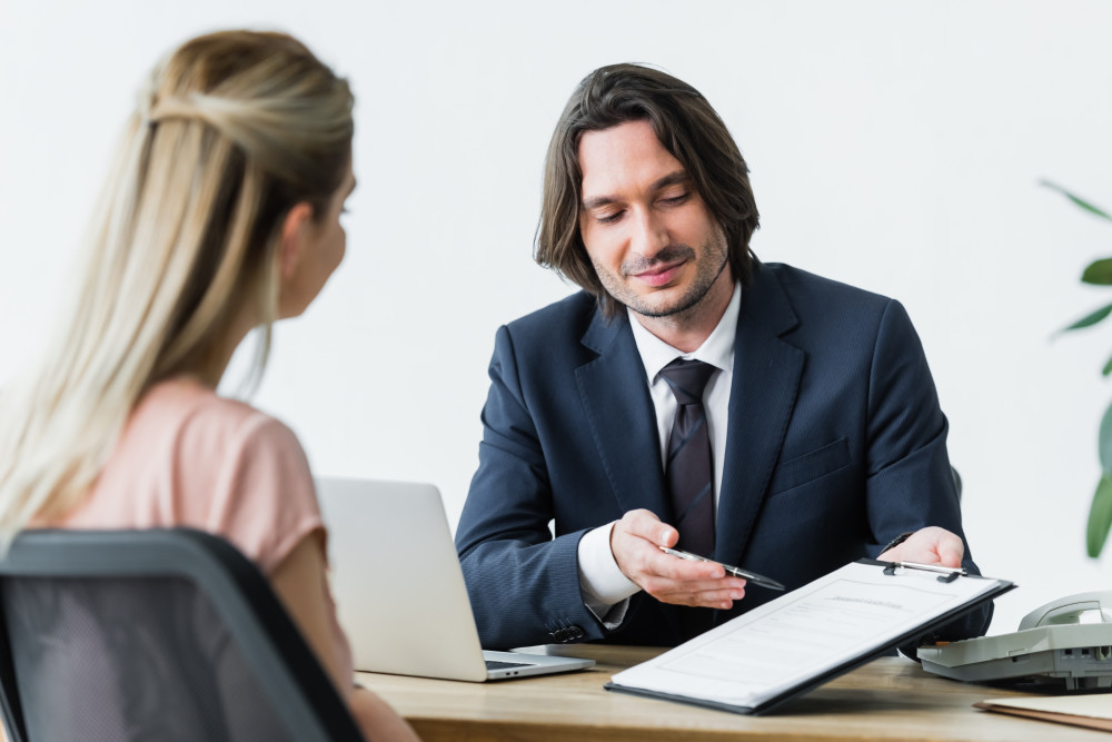 Les contrats types : avantages et inconvénients pour les parties contractantes